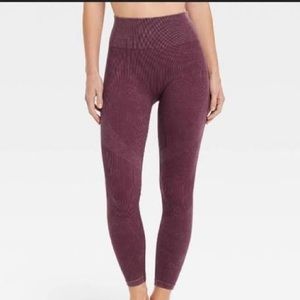 JOYLABS TARGET SEAMLESS RIBBED LEGGINGS AND TOP MAROON, SIZE XSMALL